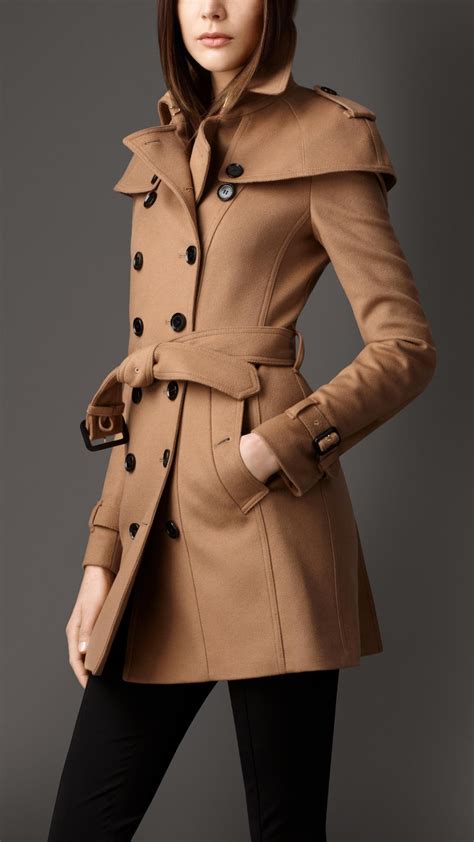 Burberry trench coats women's